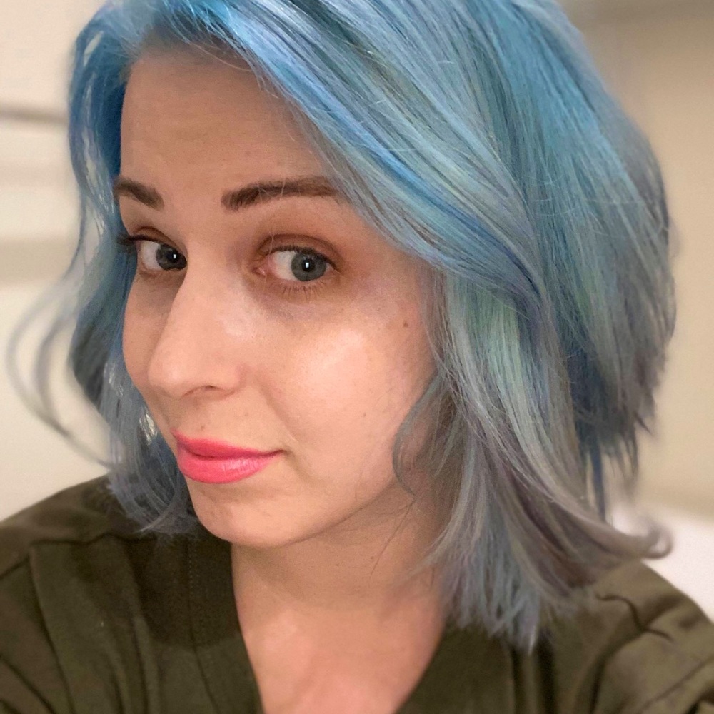 Meet your Posher, Nadia